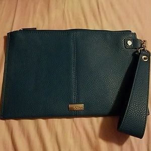 Jewell by Thirty-one wristlet