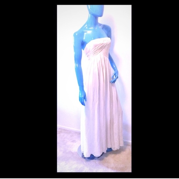 93% OFF! Ugo Zaldi NWT Strapless “Wedding” Dress - Picture 2 of 8