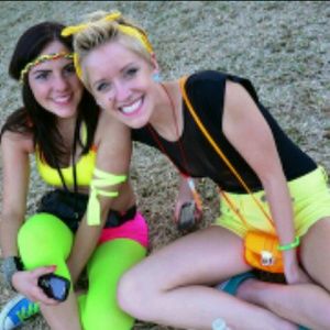 Meet your Posher, Joyia