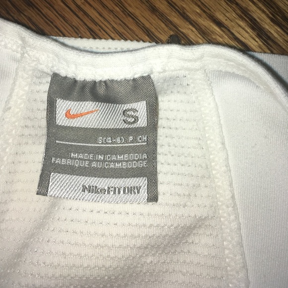 Nike dri-fit cute shirt - Picture 5 of 5
