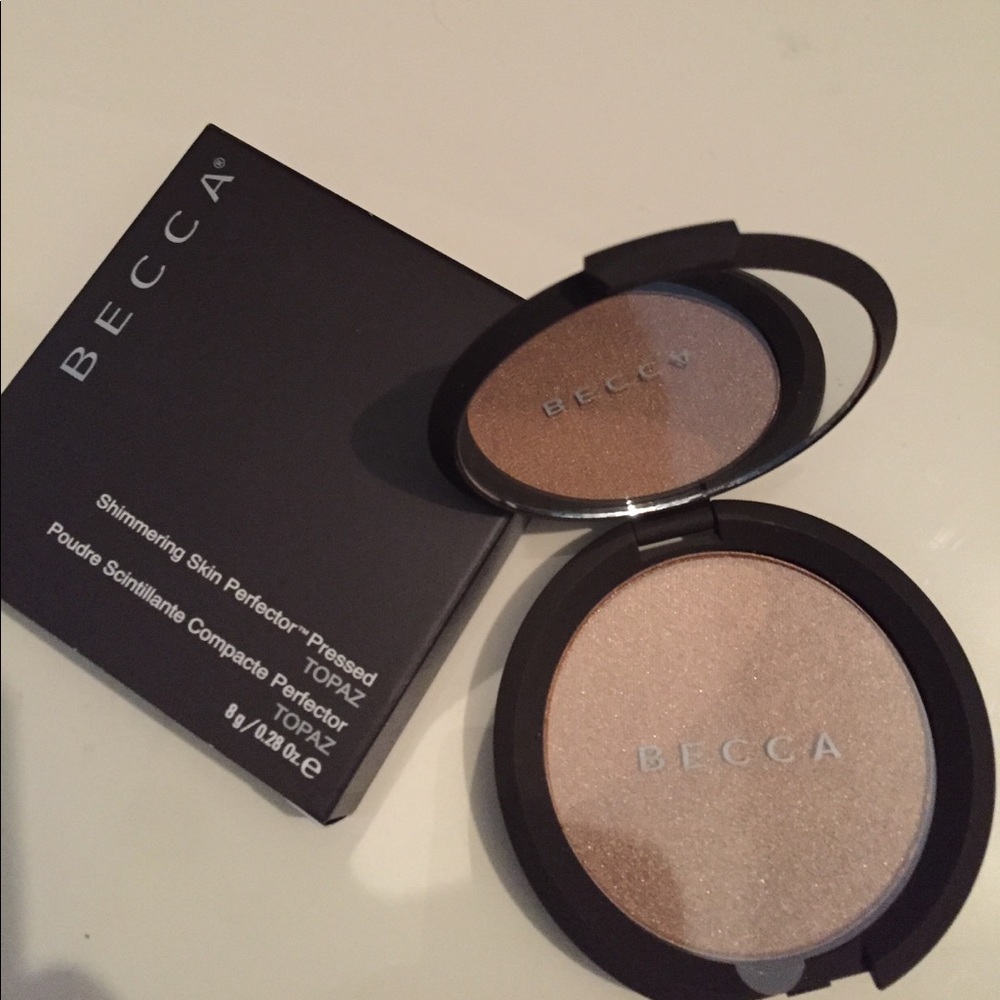 BECCA New TOPAZ Shimmering skin protector Pressed