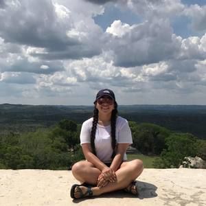 Meet your Posher, Isamar