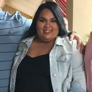 Meet your Posher, Desiree