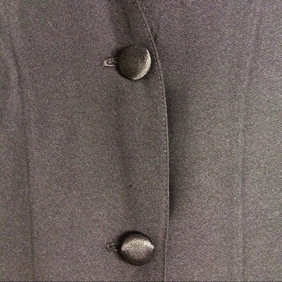 Sexy Black Crepe Vest Blouse - Picture 4 of 5