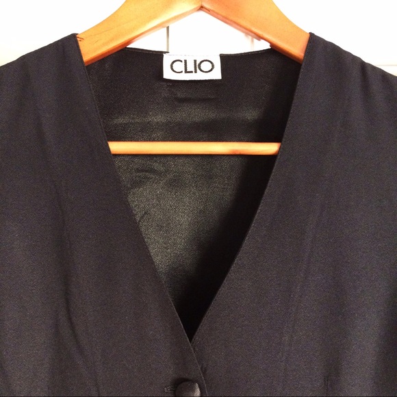 Sexy Black Crepe Vest Blouse - Picture 5 of 5