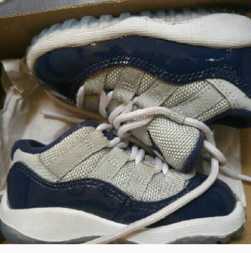 Baby Jordan 11 Retro low bt