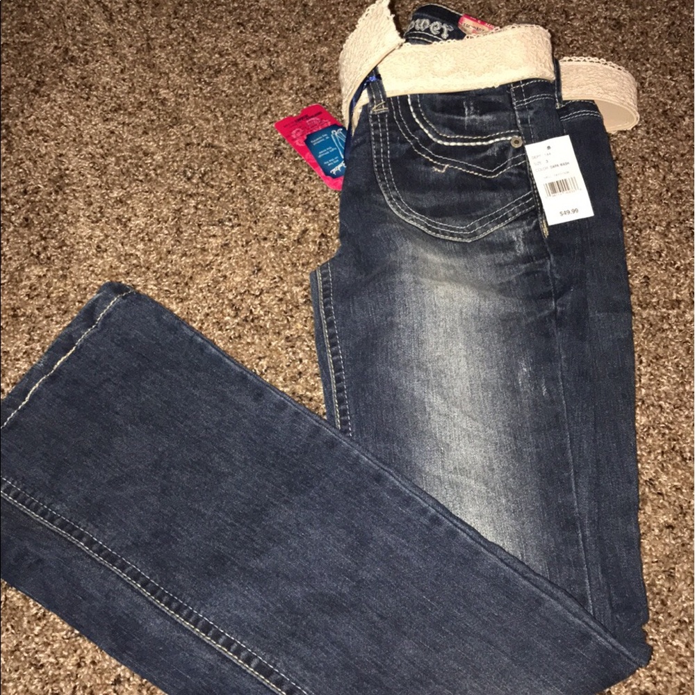 SOLD!!!!Jeans Size 3