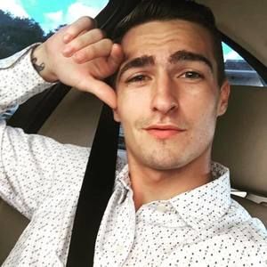 Meet your Posher, Ian