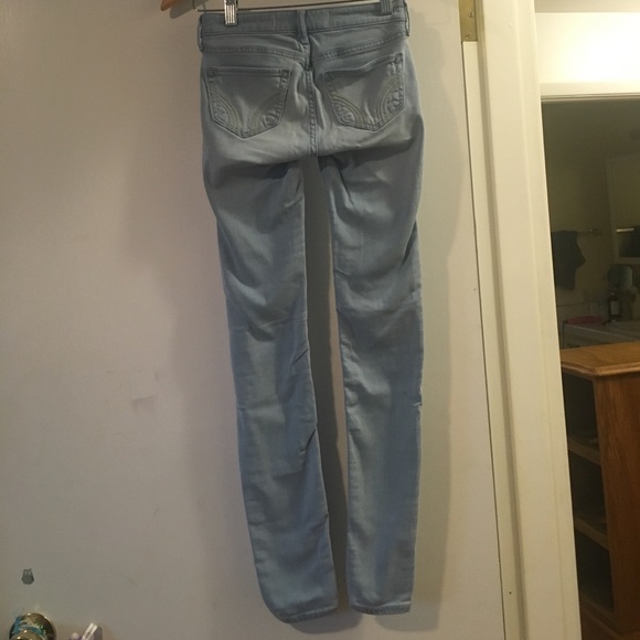 Hollister light wash jegging - Picture 4 of 7