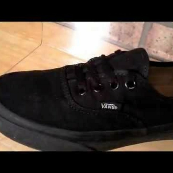 Shoes - Picture 1 of 1