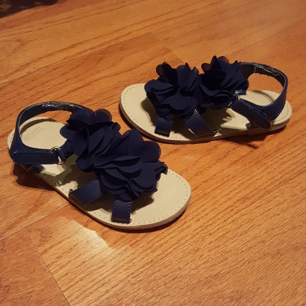 Girls blue sandals