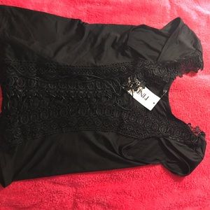 Very cute ...see through in the middle