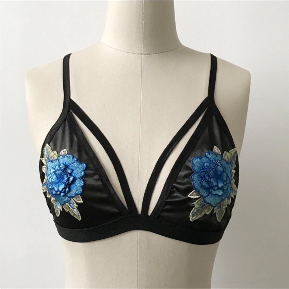Flower Top - Picture 2 of 2