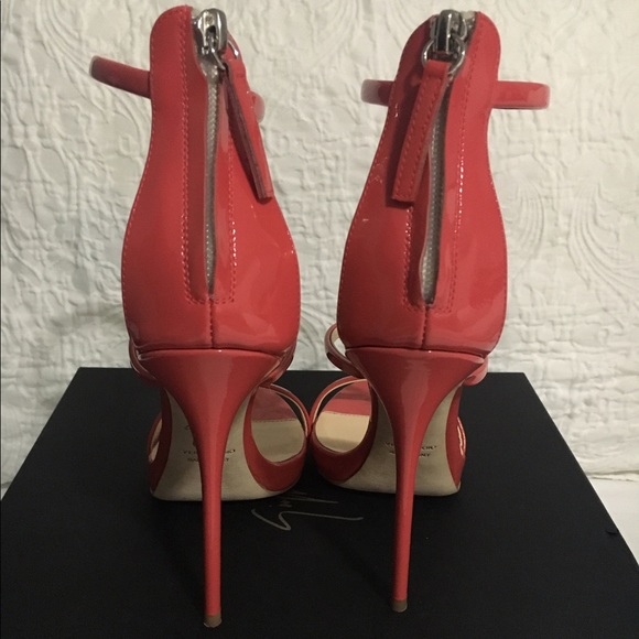 Giuseppe Zanotti heels! - Picture 3 of 4