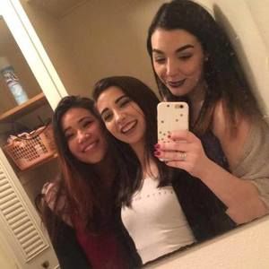 Meet your Posher, Eva