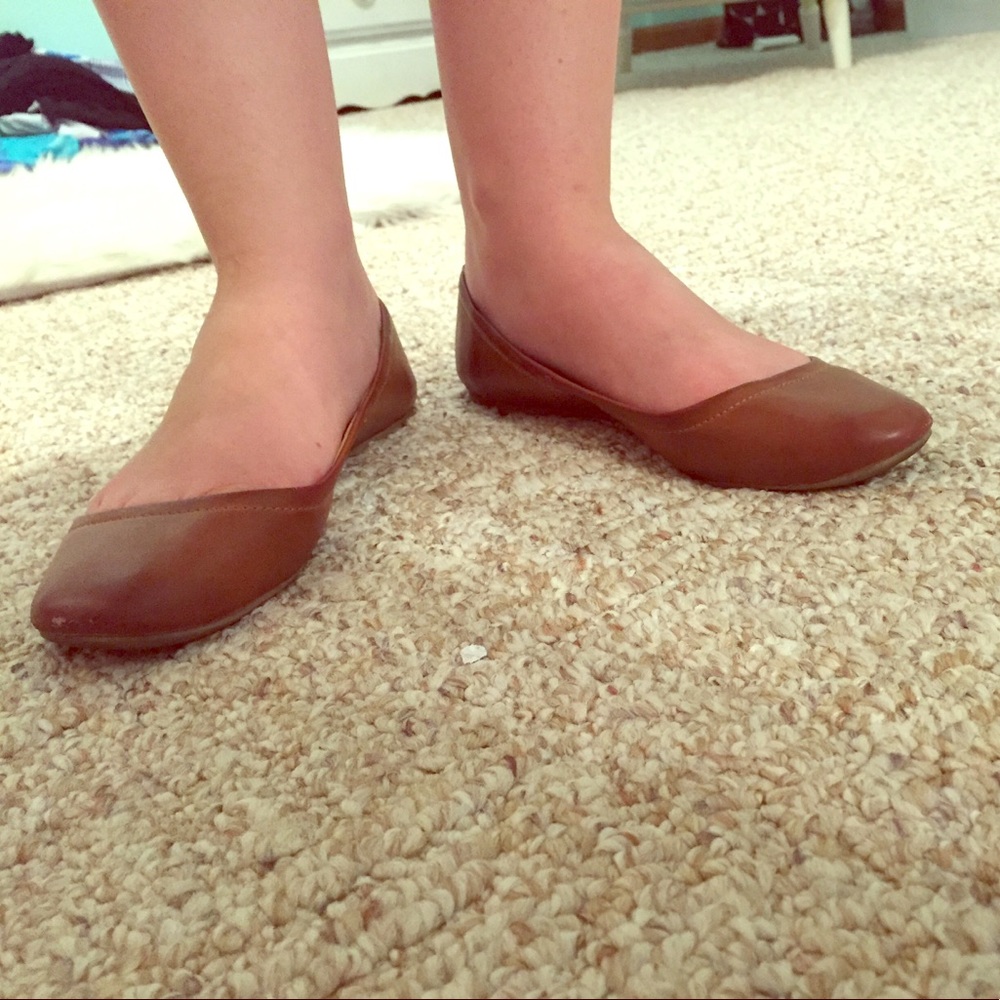 Brown/Camel ballet flats
