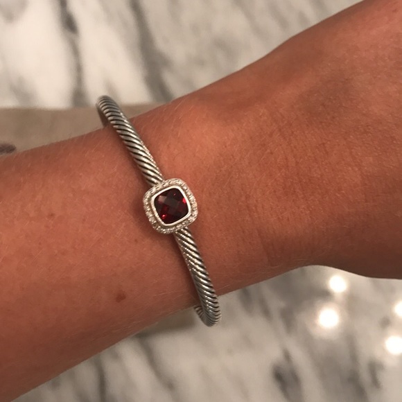 *SOLD* David Yurman Albion Garnet Bracelet - Picture 7 of 8