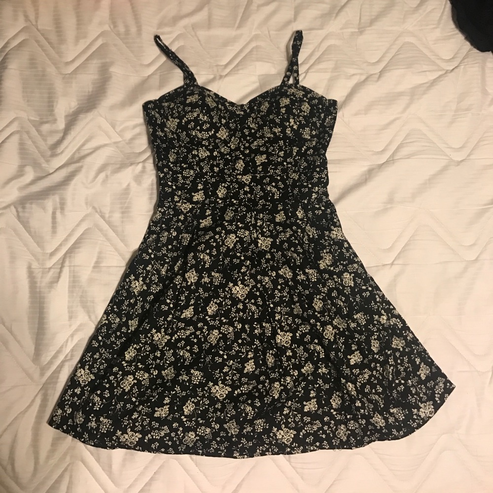 FLORAL PRINT DRESS