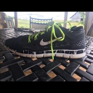 Nike Free Runs