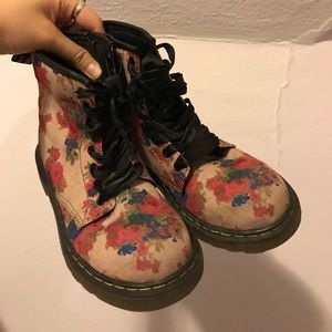 Kids Dr. Martens Floral Print "Delaney" Boot