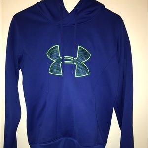 Under armour water proof sweatshirt