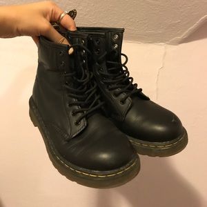 Kids Black Dr. Martens "Delaney" Boot