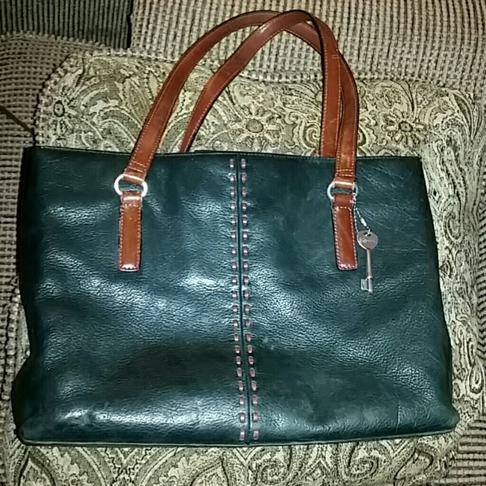 Fossil Authentic Leather Black purse