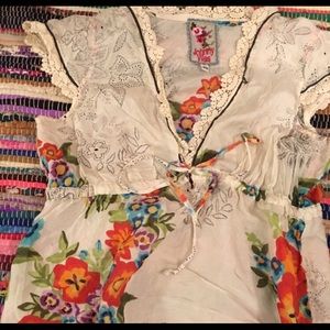 Gorgeous Johnny was top