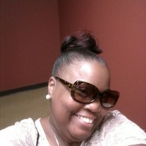 Meet your Posher, Tarabia