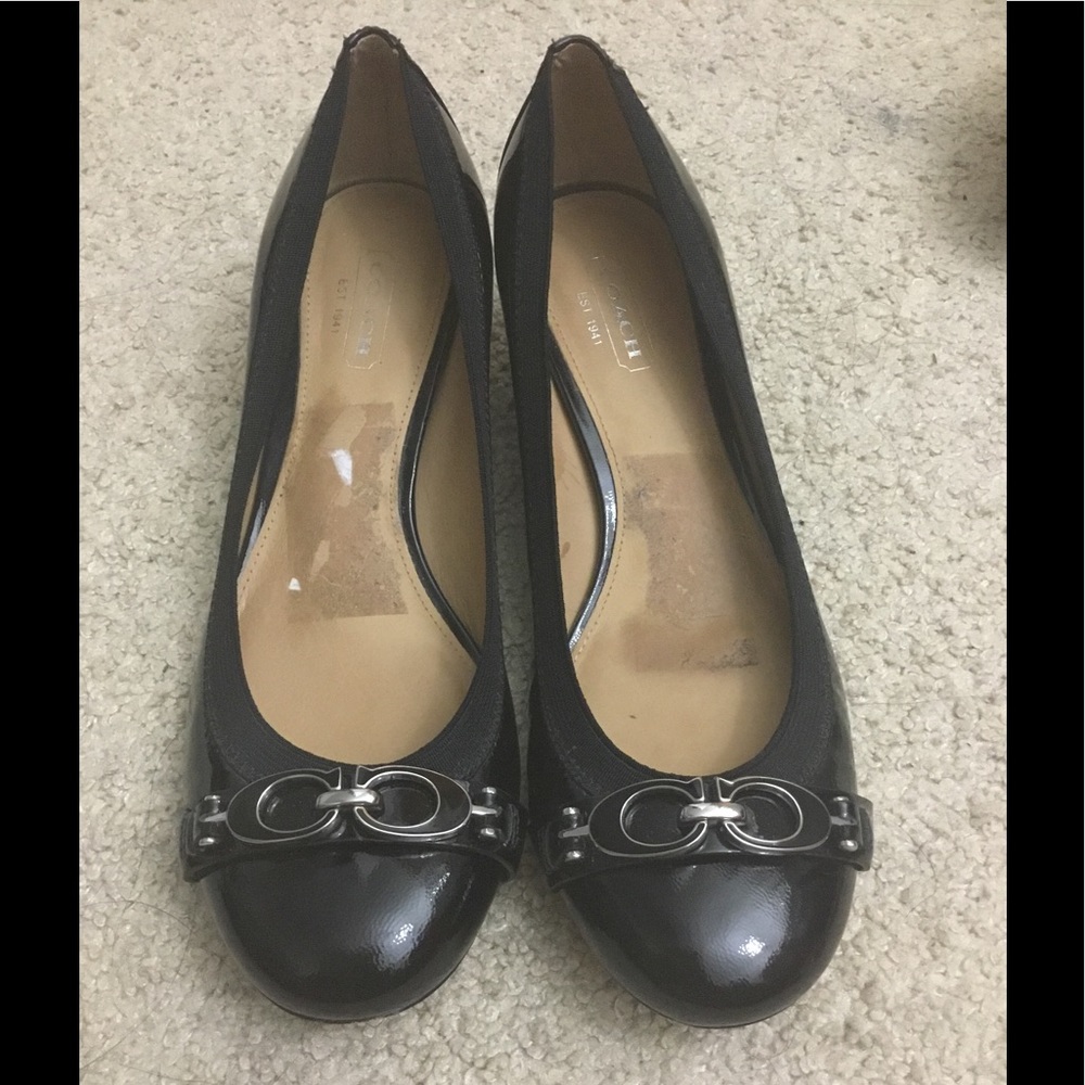 Gently used Coach heels Size 7