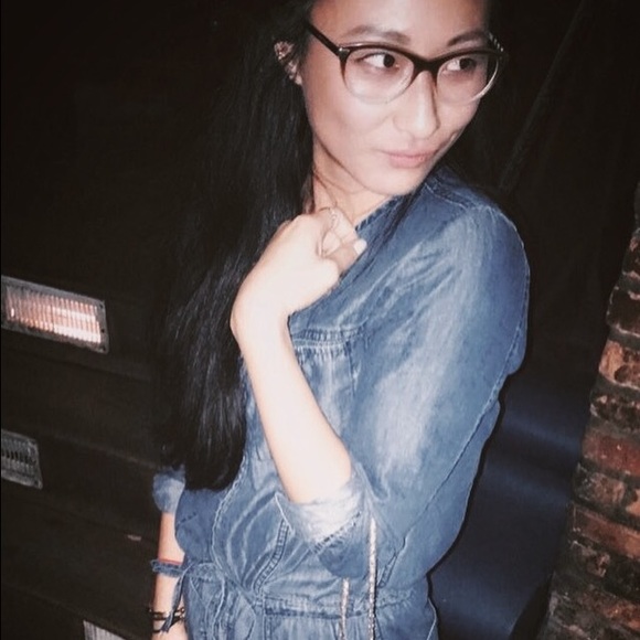 Meet your Posher, Kristen! - Picture 3 of 6