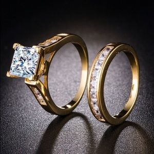 Wedding/Engagement Ring