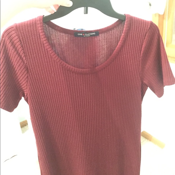 Maroon midi sweater dress - Picture 4 of 5