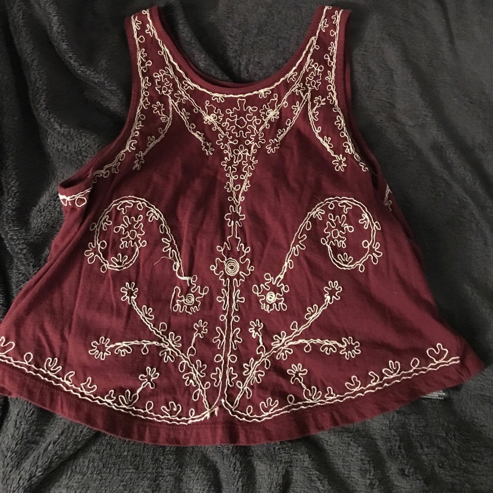 Maroon crop top