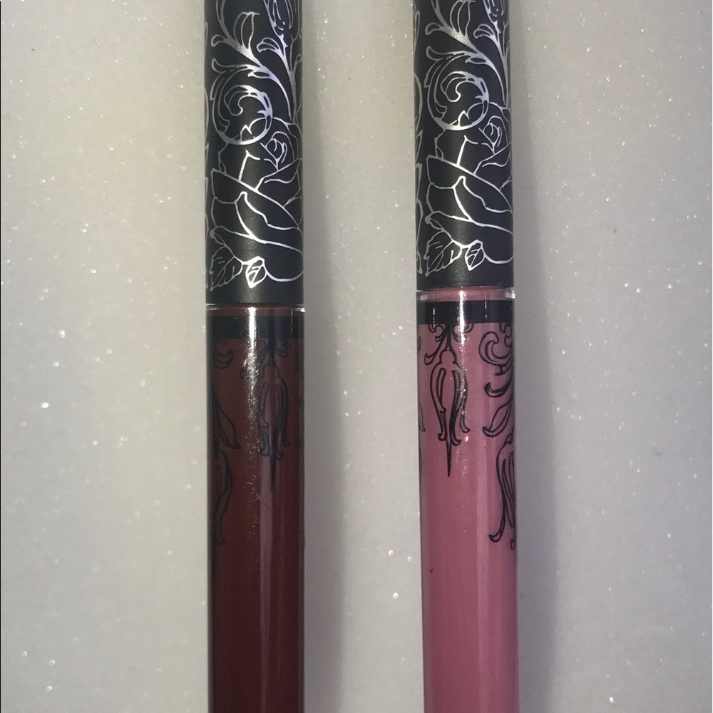 Matte liquid lipstick