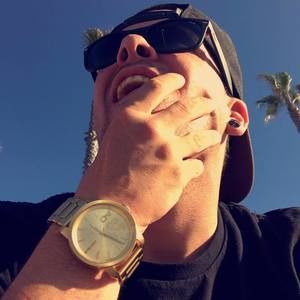 Meet your Posher, Rob