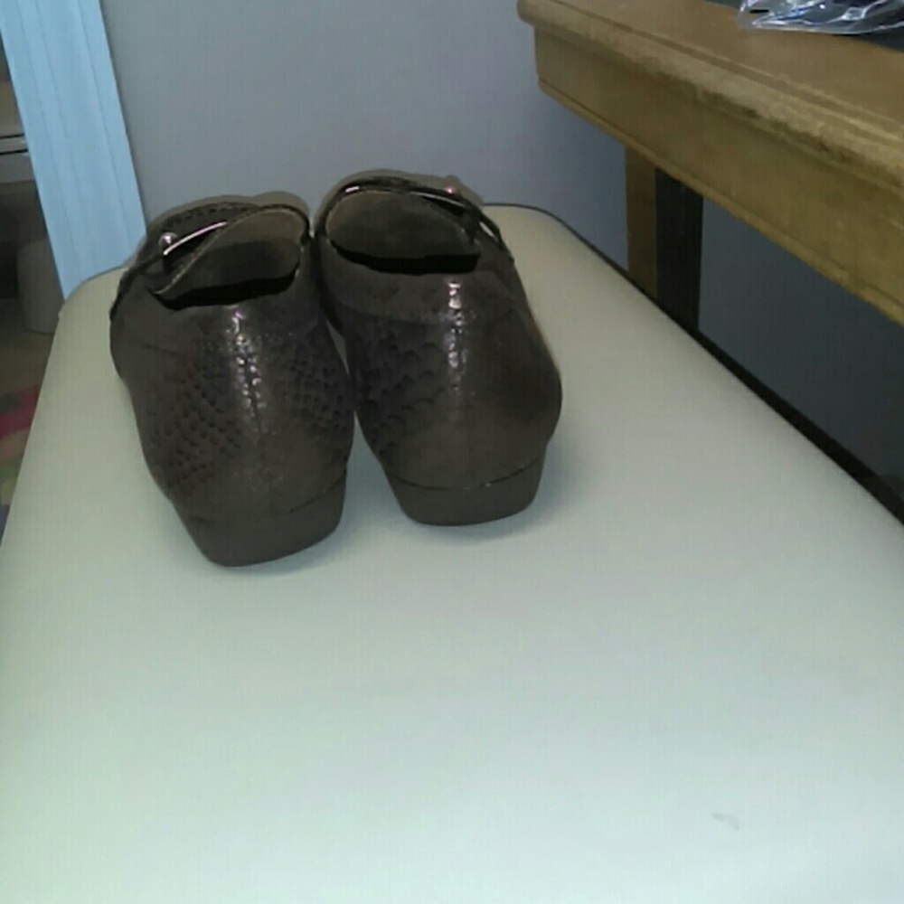 NATURALIZER FLATS FREE with $30 purchase...NEW Without Tags - Picture 3 of 4