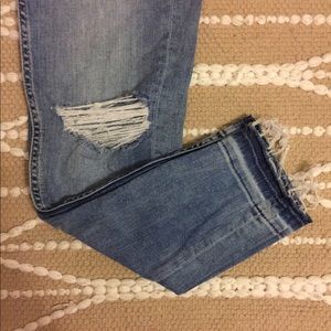 H&M Distressed Maternity ankle skinnies