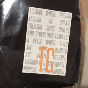 Lularoe black TC leggings- bnip