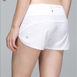 ISO WHITE LULEMON SHORTS SIZE 6