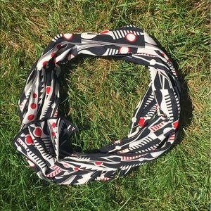 Black, white, and red scarf