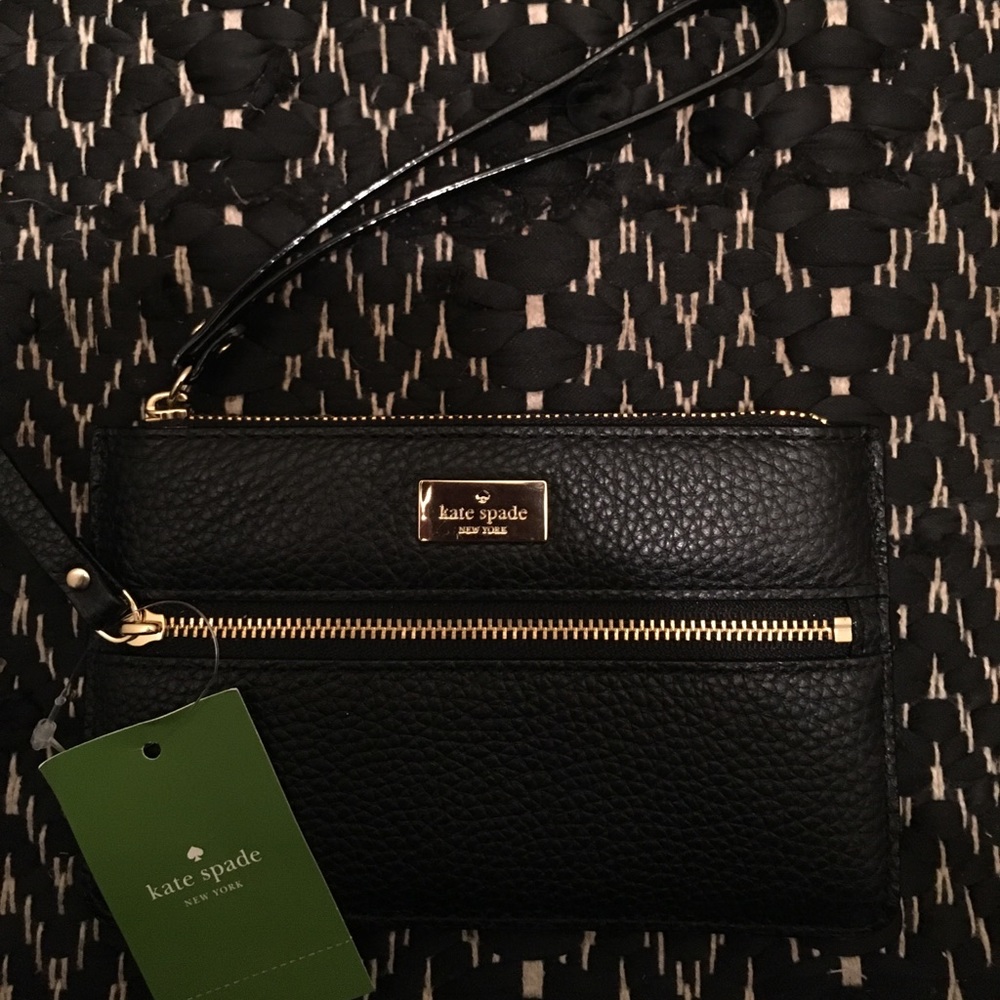 Kate Spade ♠️ wristlet