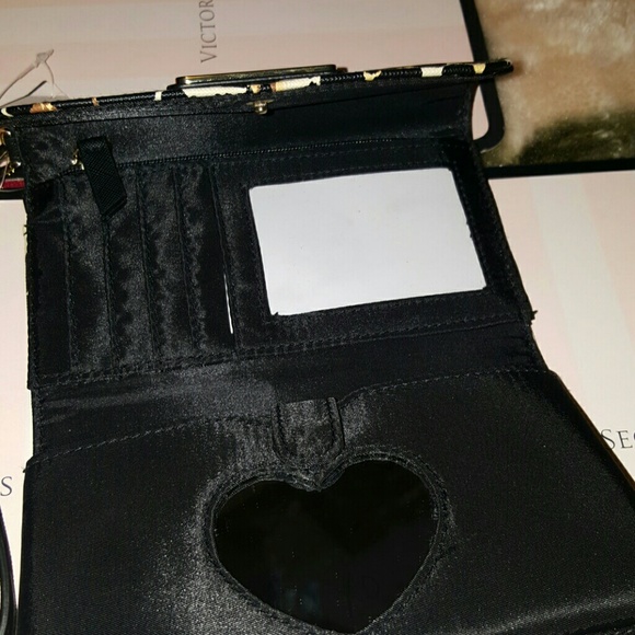 Victorias secret wallet/wristlet - Picture 2 of 4