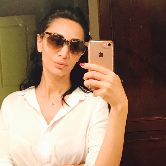 100% auth Gucci - Picture 2 of 7