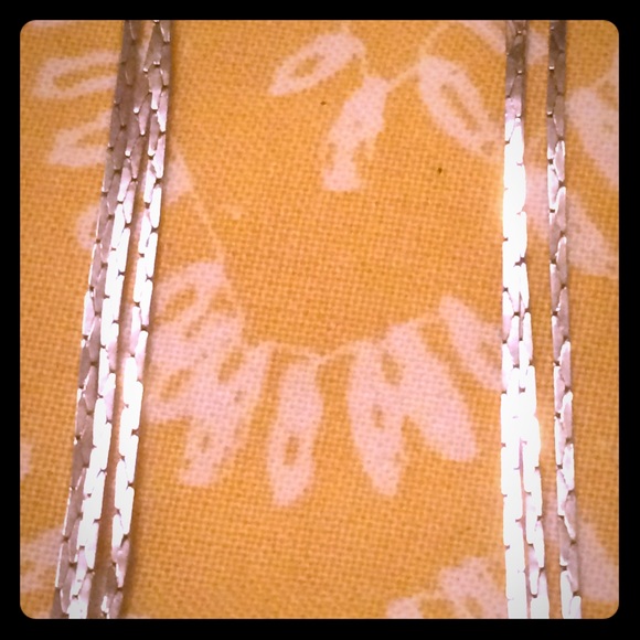 SLEEK SILVER CHAIN STRAND EARRINGS - Picture 5 of 5