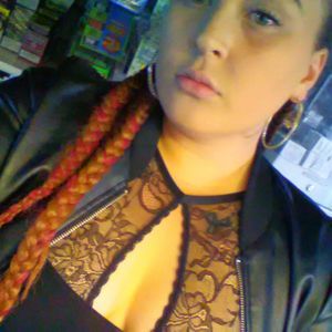 Meet your Posher, Samara