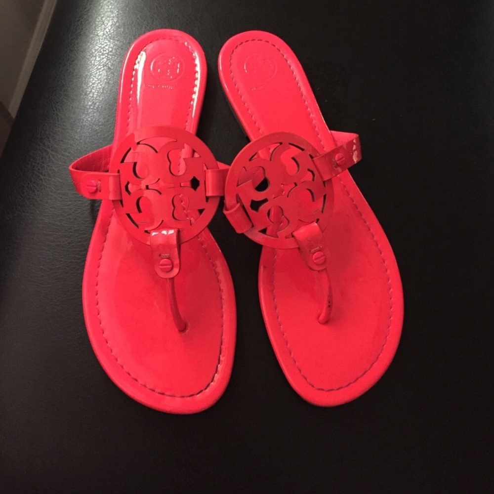 Beautiful, authentic, hot pink Tory Burch Millers