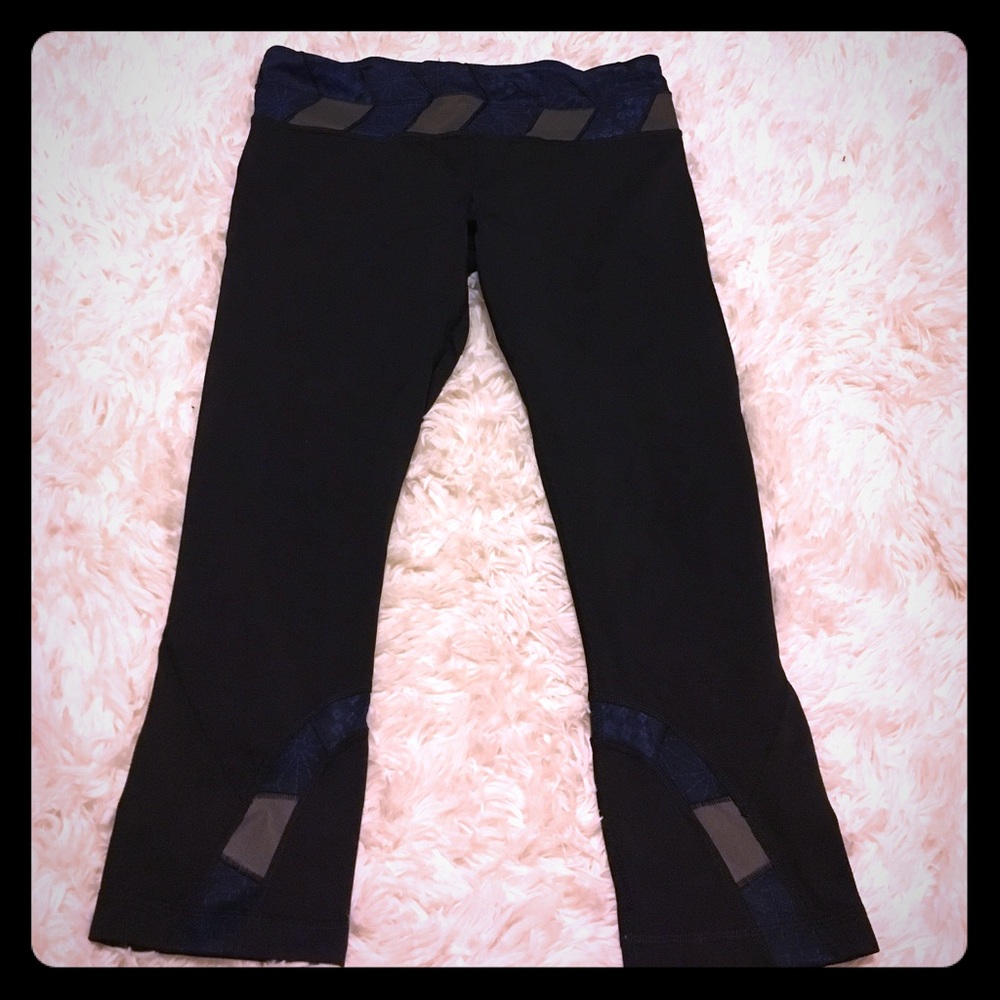 Lululemon  crops
