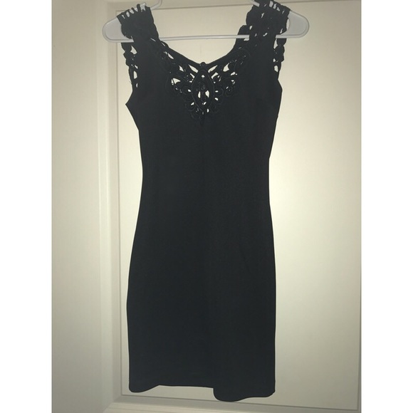 One Rad Girl Mariana Bodycon Lace Dress - Picture 3 of 5