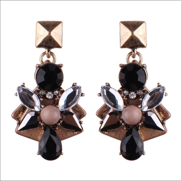 New Taupe Earrings Beautiful - Picture 1 of 2